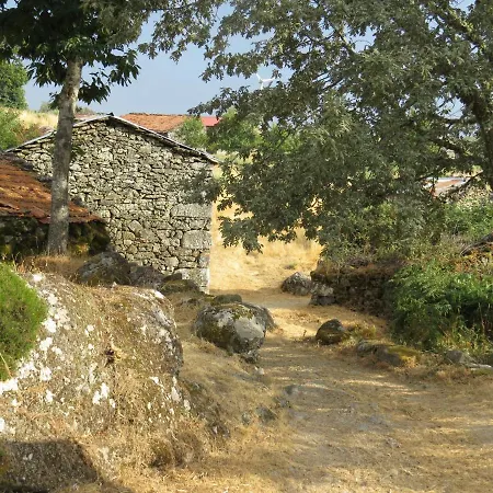 Restored, Rustic And Rural Mini In Typical Portuguese Village Guest house *